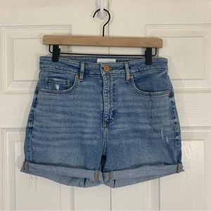 LOFT curvy high rise lightly distressed shorts size 29 / 8